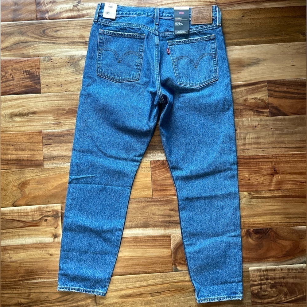 Levi’s wedgie Jean Size 30 - Picture 3 of 4